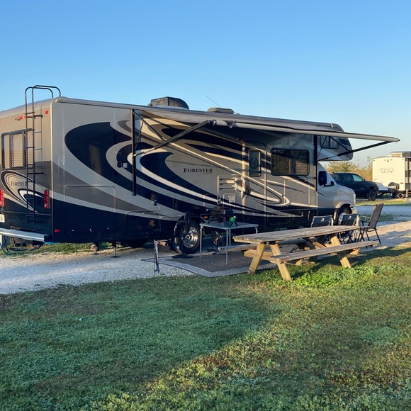 I'm originally from New England! Born in Conn. Lived in RI then Fl now NC - Picture 16 of 16